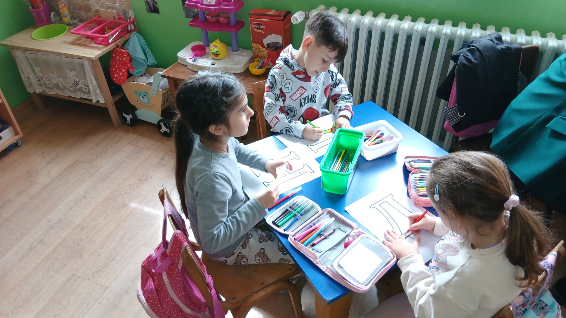 0 02 05 3b73c6a4f660c050ccc0c4093a3bfc57309ba1f256b8344e0dde60910854d579 c30b653c29525577