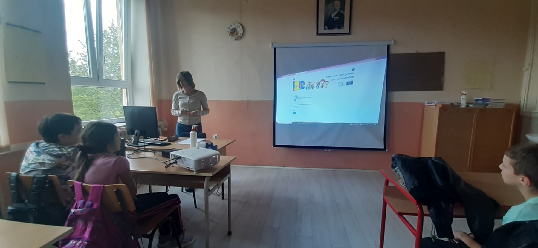 IMG c42291a95c7129027f9328c611bef127 V